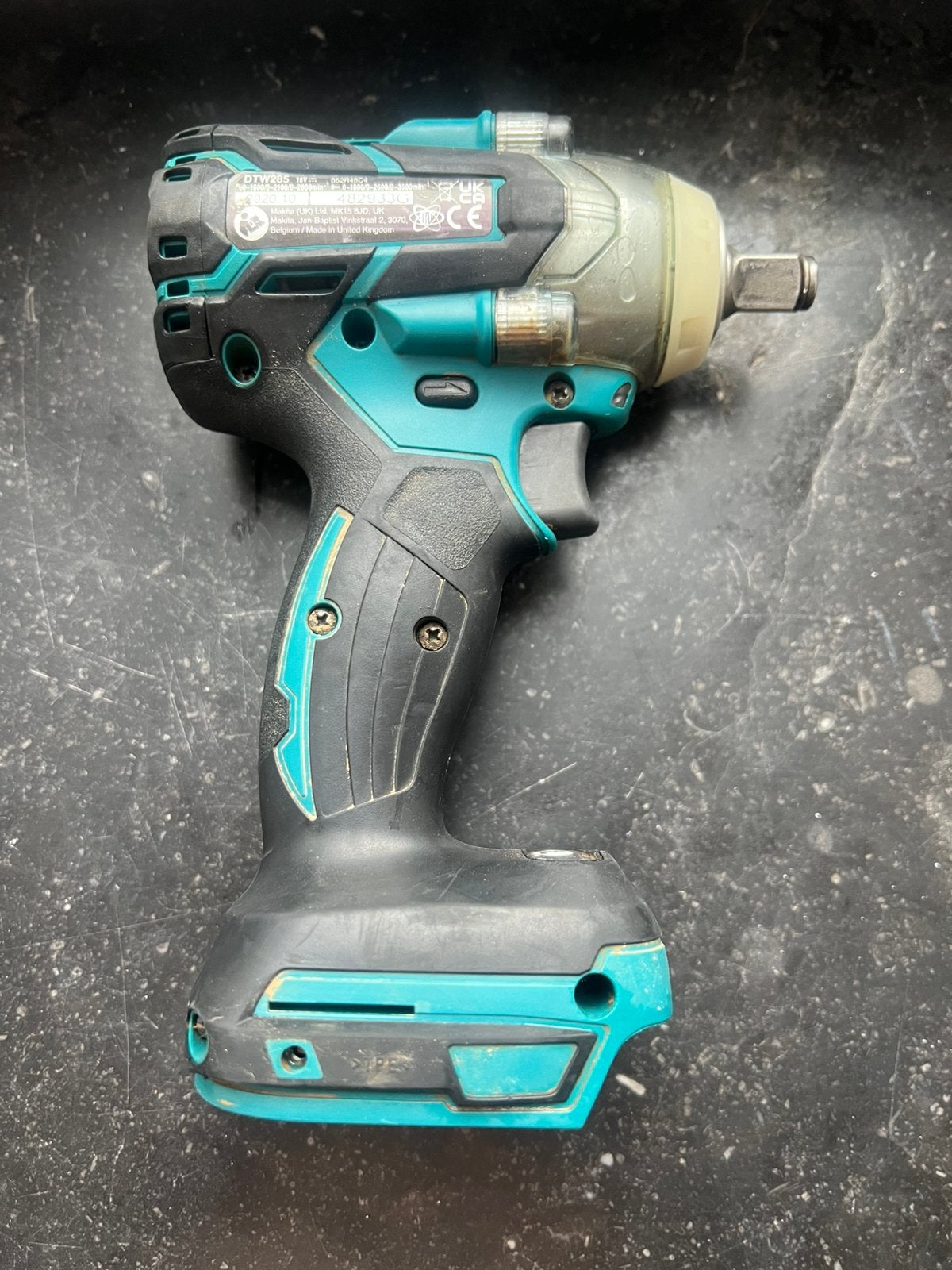MAKITA DTW285, Enlèvement ou Envoi, Utilisé