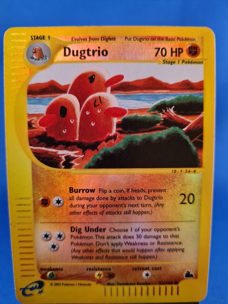 Dugtrio 52/144 - Skyridge (Reverse Holo), Hobby en Vrije tijd, Verzamelkaartspellen | Pokémon, Verzenden, Gebruikt