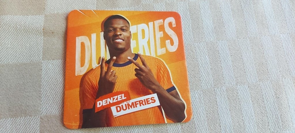 voetbal plaatje EK 2024 Denzel Dumfries nr 27, Enlèvement ou Envoi, Neuf, Image