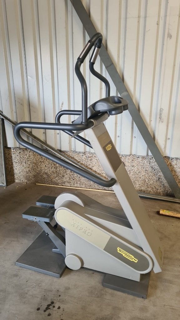 Stepper TechnoGym Step 600 XT PRO, Jambes, Enlèvement, Utilisé, Métal
