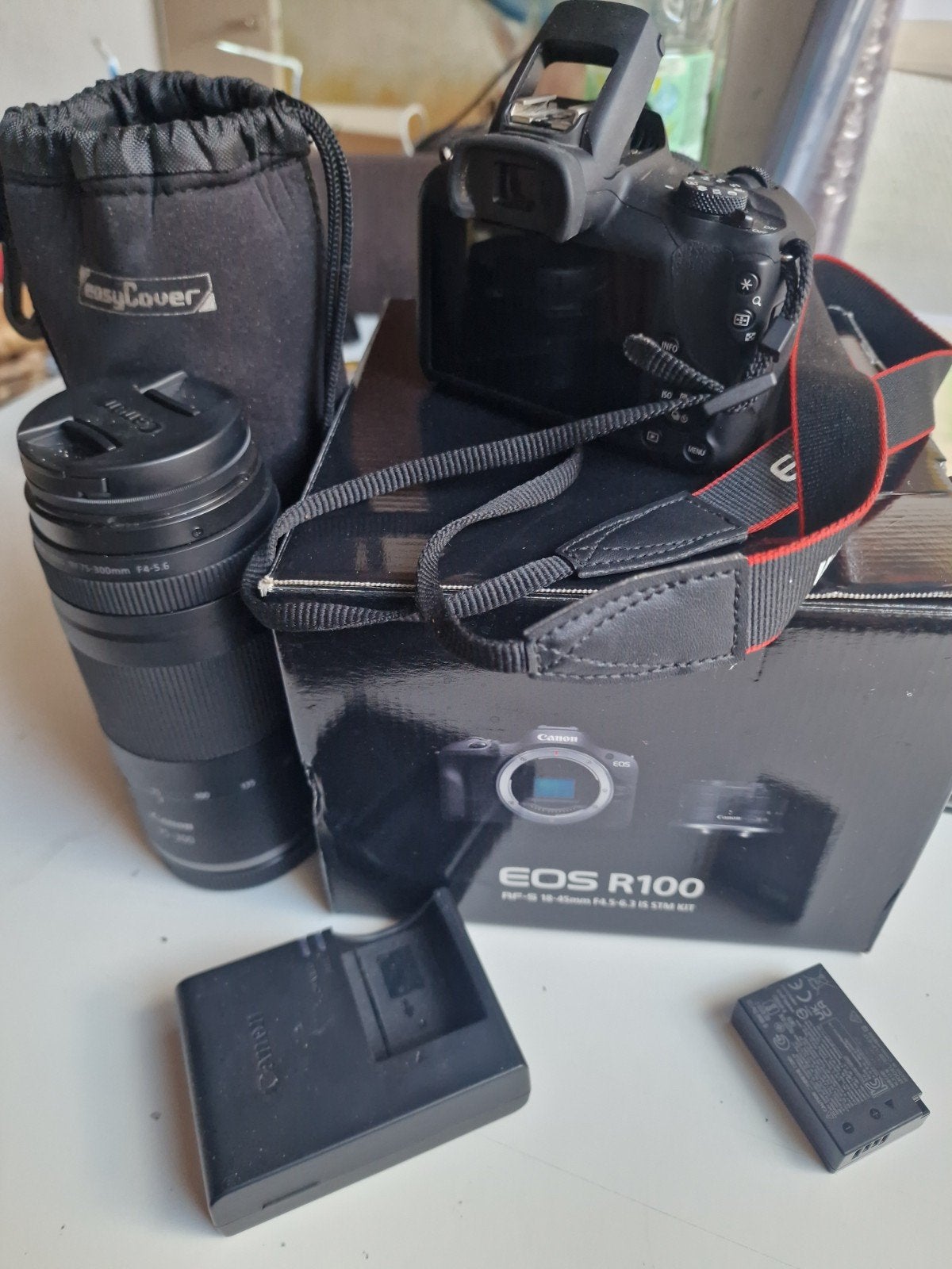 Canon EOS r100+18-45 & 75-300, Enlèvement ou Envoi, Canon