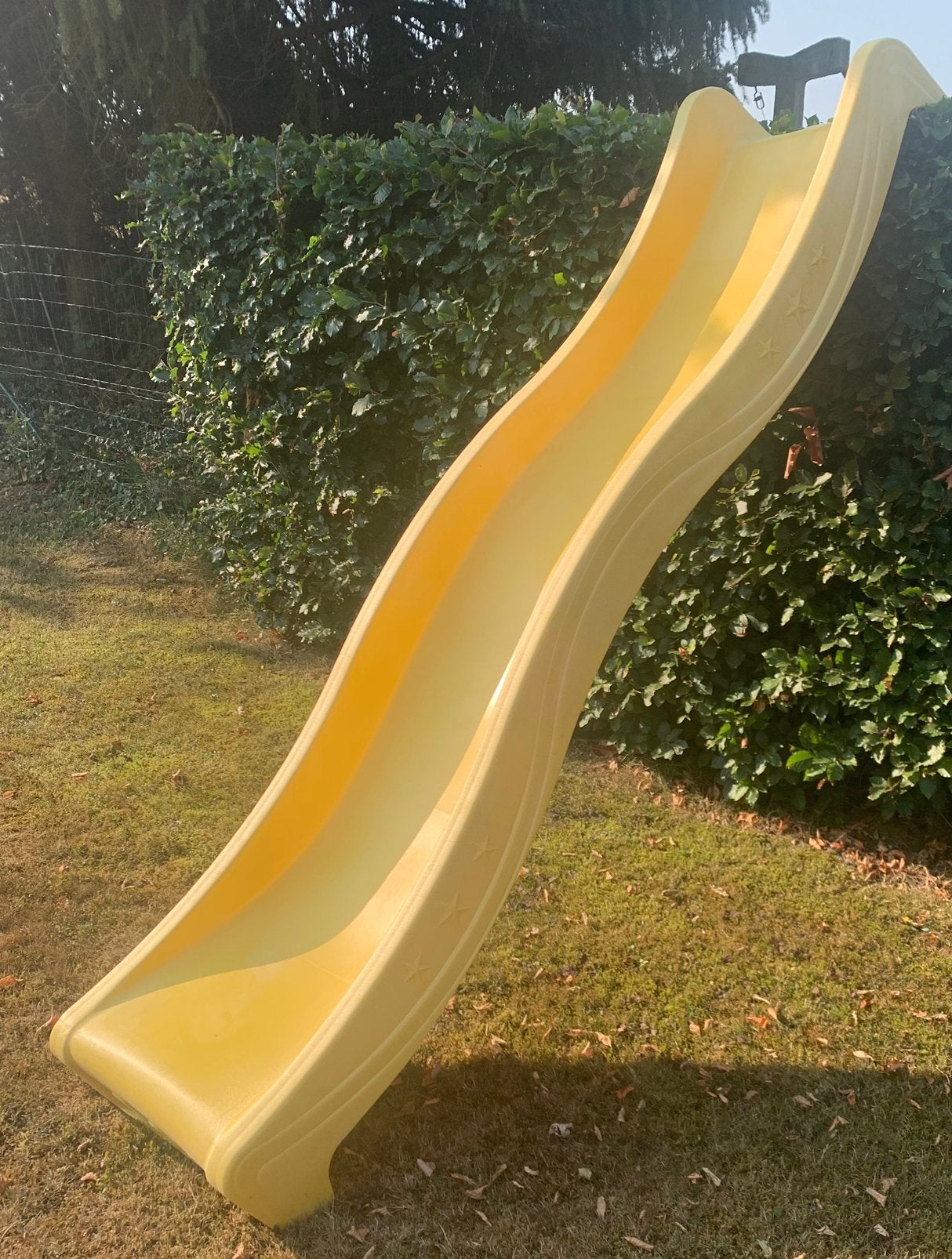 Toboggan jaune, Enlèvement, Utilisé, Toboggan
