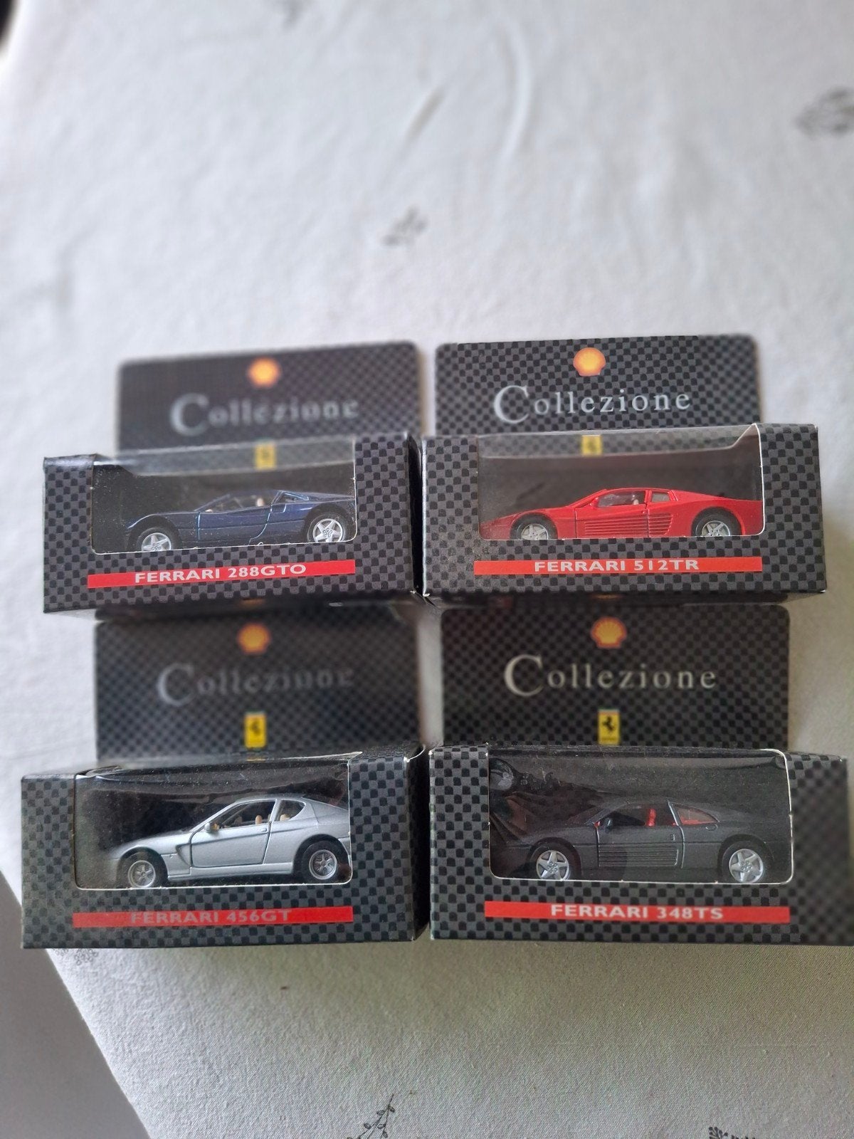 Modelautos 1/43  maista  ferrari nieuw in doos, Ophalen of Verzenden