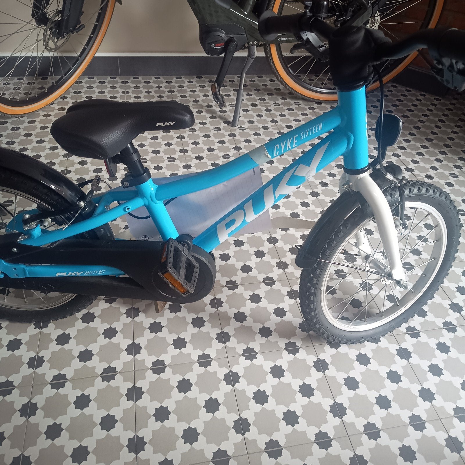 lichtblauwe fiets Puky te koop, Ophalen, Zijwieltjes, Puky, 16 tot 20 inch