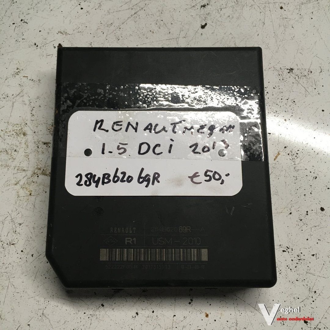 Renault Megane 5drs 1.5 DCI 2013 2300085   Module  Renault 2, -, Utilisé, -, -
