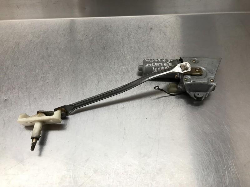 MOTEUR ESSUIE-GLACE ARRIÈRE Suzuki Swift (SF310 / 413), Autos : Pièces & Accessoires, Utilisé, Suzuki