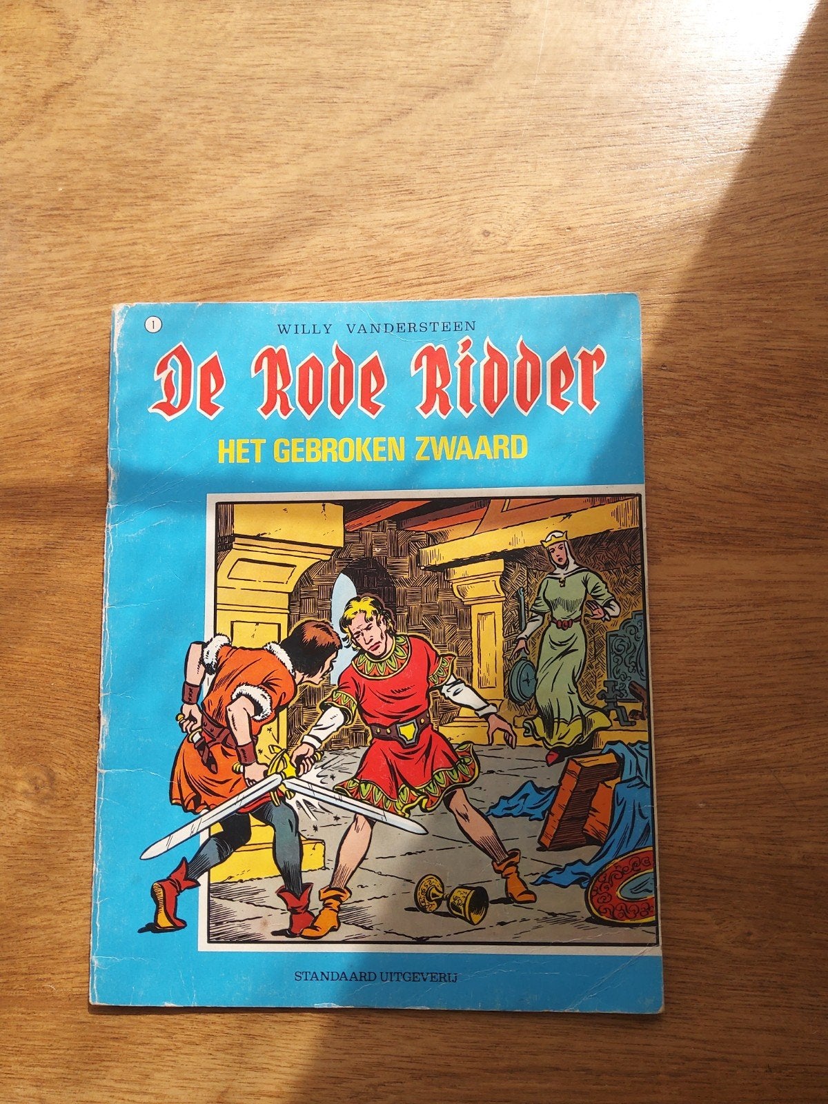 DE RODDE RIDDER COLLECTIE, Ophalen