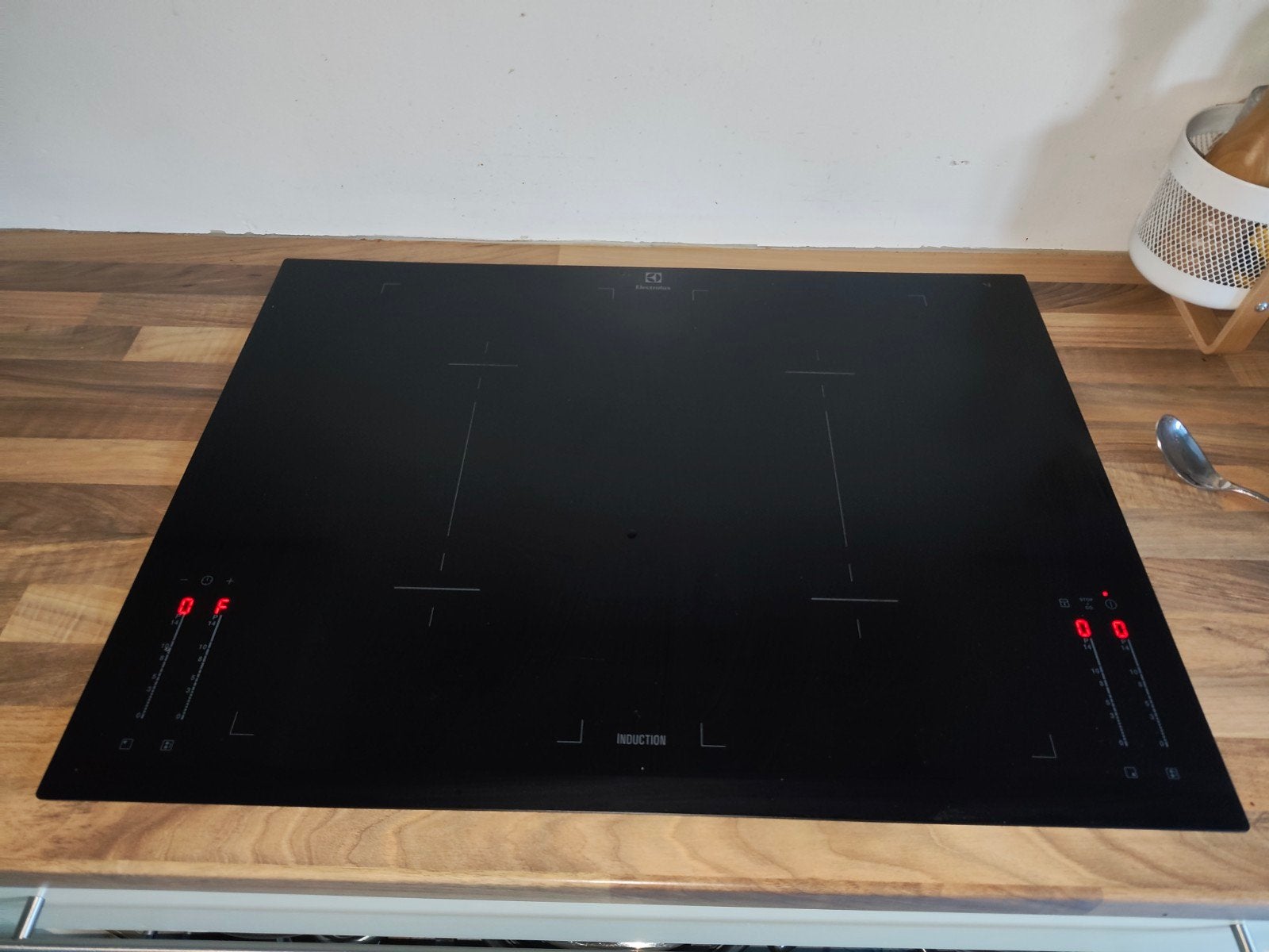 cuisinière à induction Electrolux EHL 7640 fok, Electroménager, 4 zones de cuisson, Encastré, Enlèvement, Utilisé