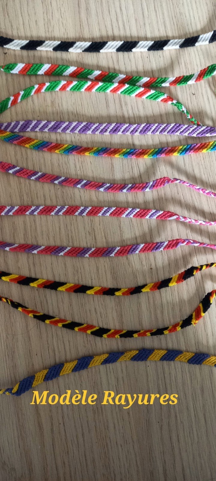 Bracelets brésiliens Motifs Rayures, Handtassen en Accessoires, Armbanden, Ophalen, Nieuw, Overige kleuren, Overige materialen