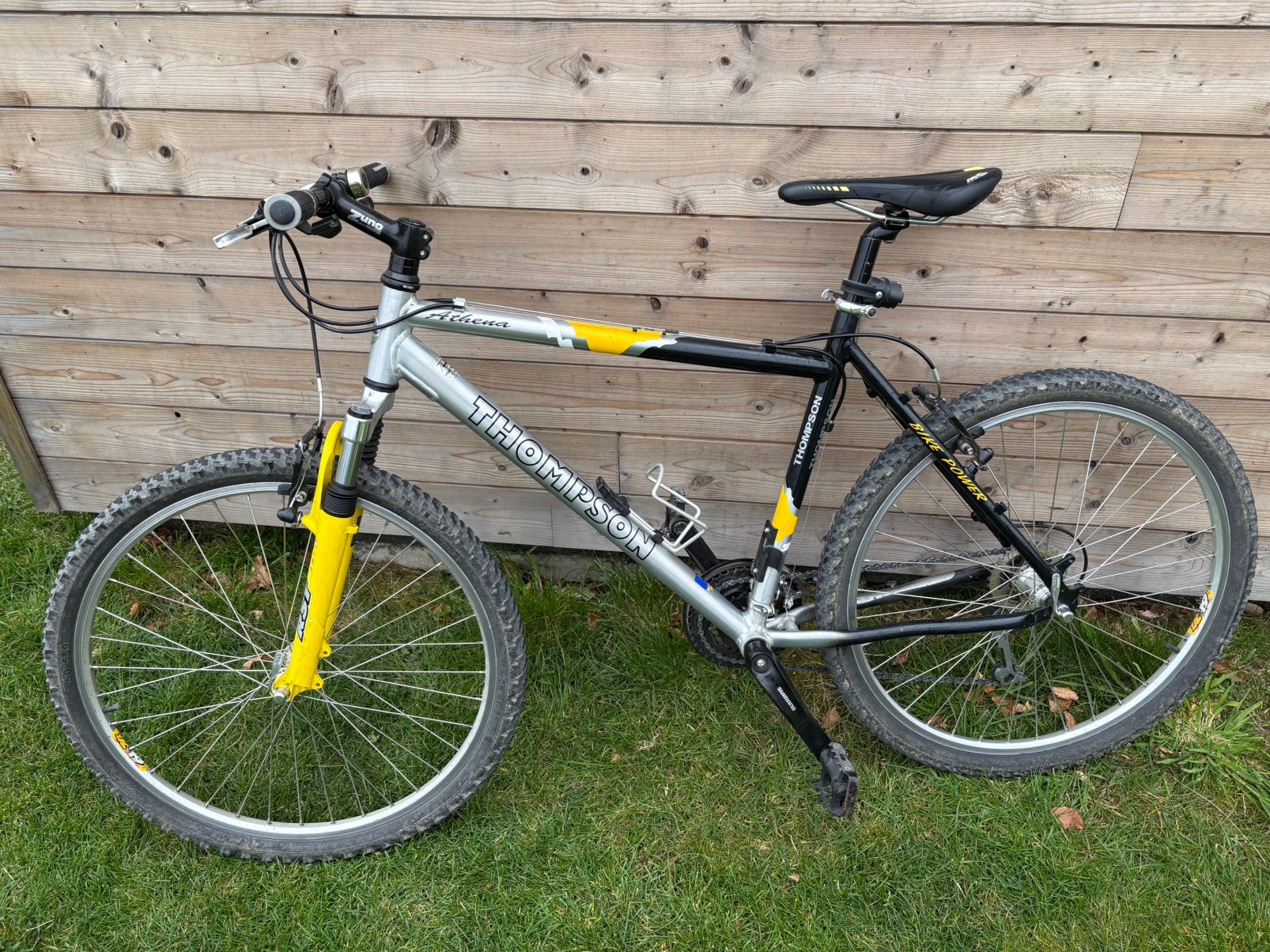 Mtb thompson, Enlèvement, Comme neuf