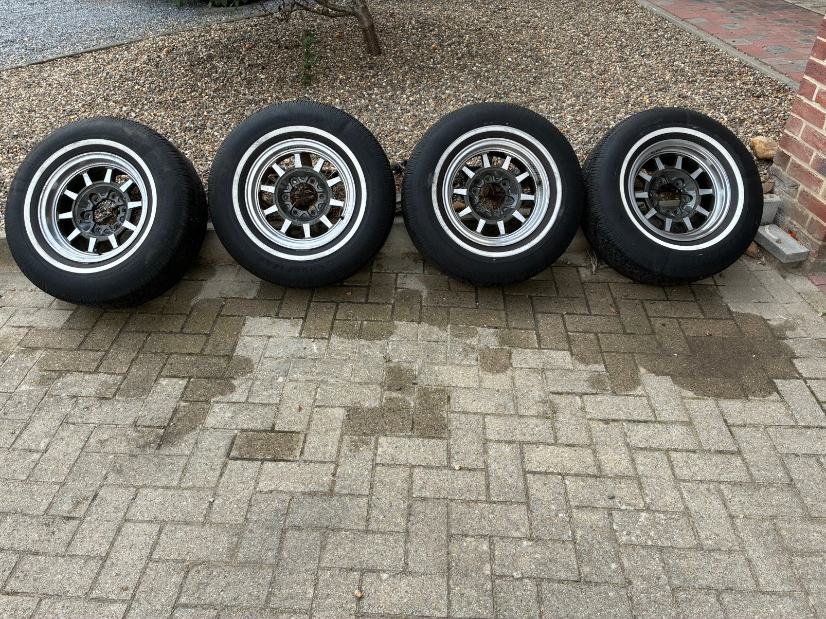4x Klassieke Gloria 2 Velgen 15"+ Goodyear Banden 4x4, Auto-onderdelen, Banden en Velgen, Ophalen, Banden en Velgen