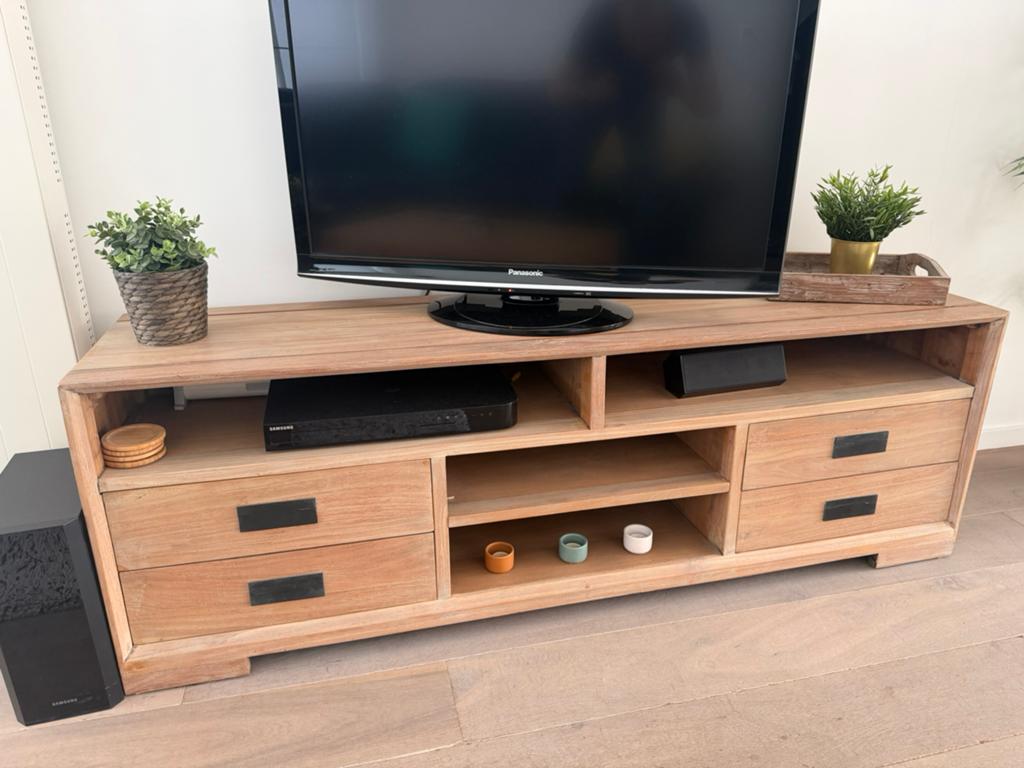 Tv-meubel in teak, Huis en Inrichting, Ophalen, Zo goed als nieuw