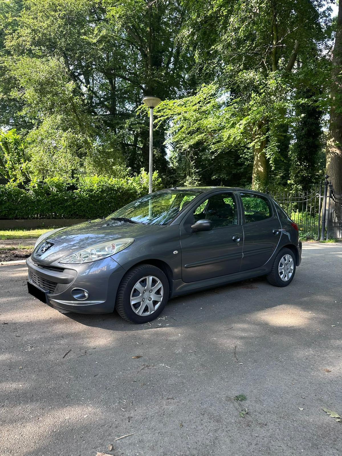 Peugeot 206 + 1.1i  benzine Model 2009, Autos, Achat, Air conditionné, Particulier, Essence