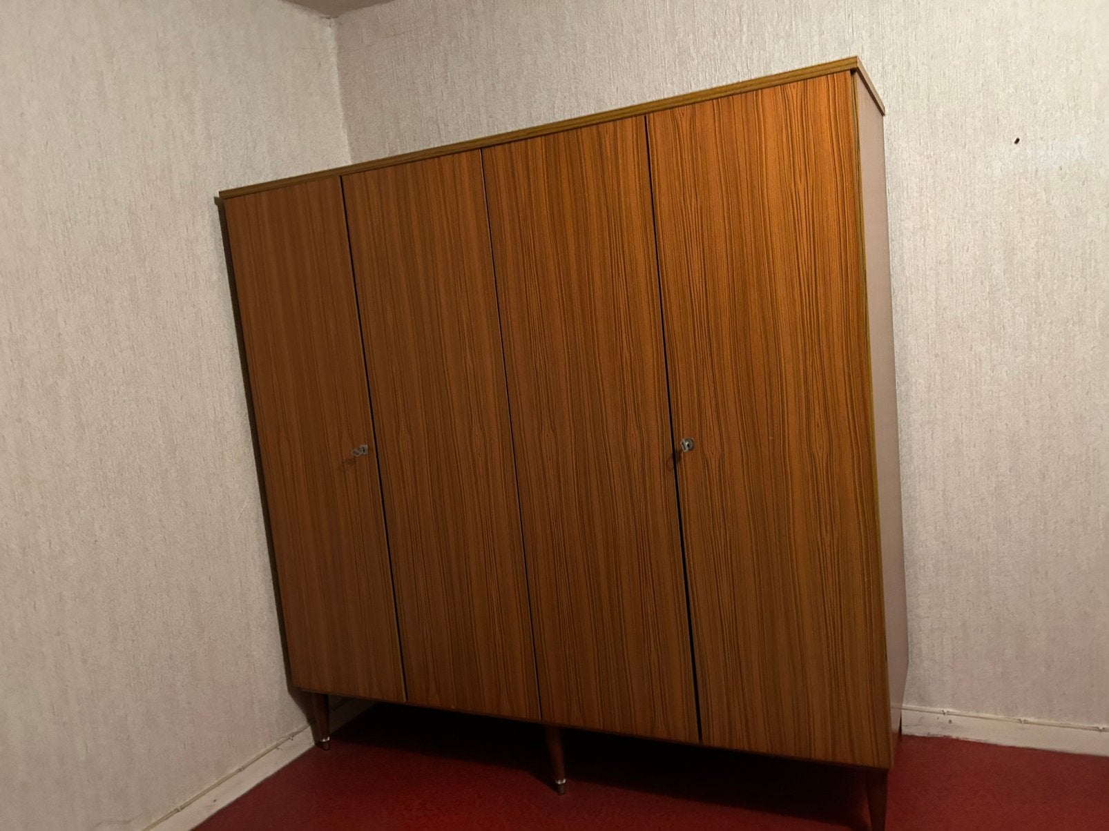 Kleerkast, Huis en Inrichting, Ophalen, Zo goed als nieuw