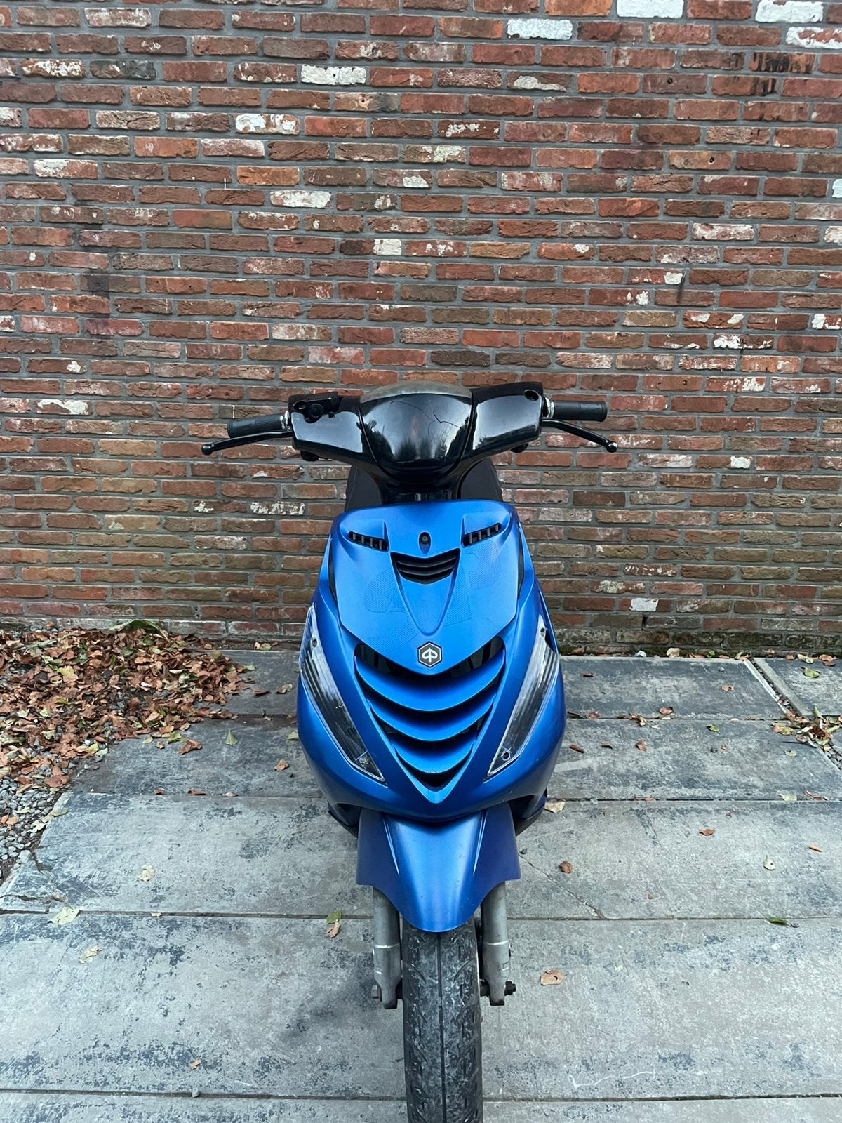 Piaggio zip, Fietsen en Brommers, Scooters | Piaggio, Ophalen of Verzenden, Zo goed als nieuw, Zip