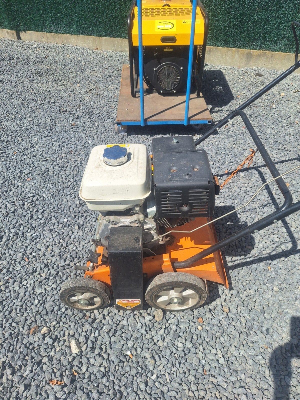 scarificateur Elite 750, Enlèvement, Comme neuf, Essence, Eliet / Honda