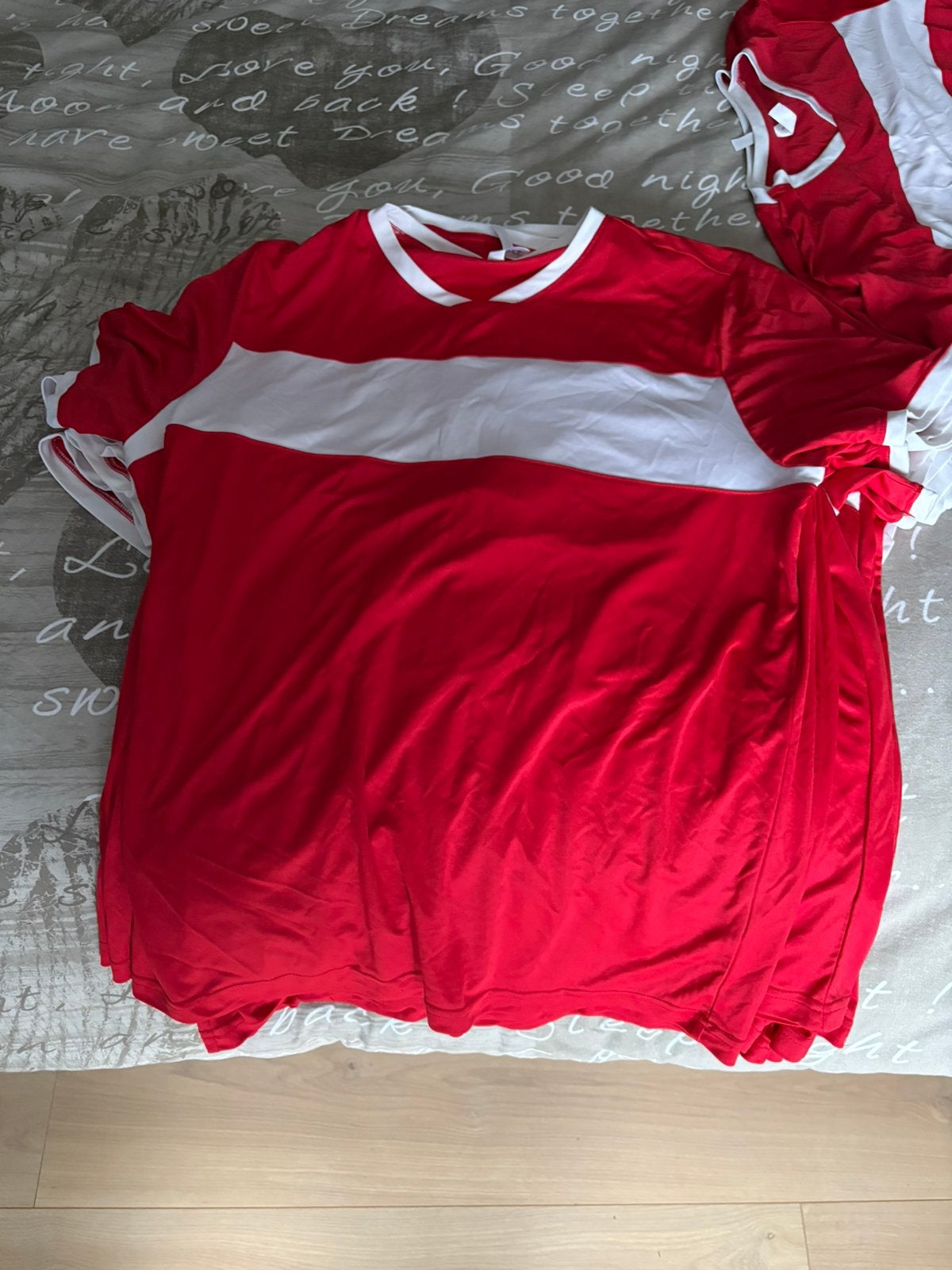 14 Maillots pour equipe de foot ou futsal, Enlèvement, Comme neuf, Maillot