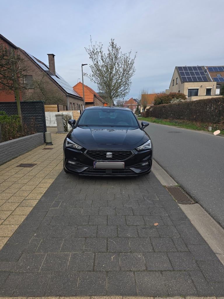 Toit ouvrant Seat Leon FR ! Sans clé ! Conduite semi-autonom, Achat, Anti démarrage, 110 g/km, Leon