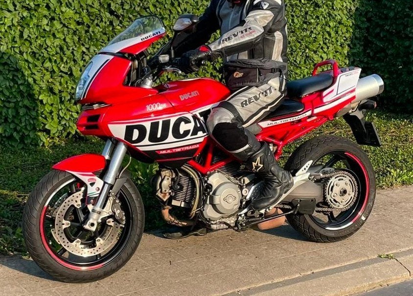 Ducati Multistrada DS1000 van 2003 - als nieuw, Motos, Motos | Ducati, Particulier, Tourisme, plus de 35 kW, 2 cylindres, Permis Moto A