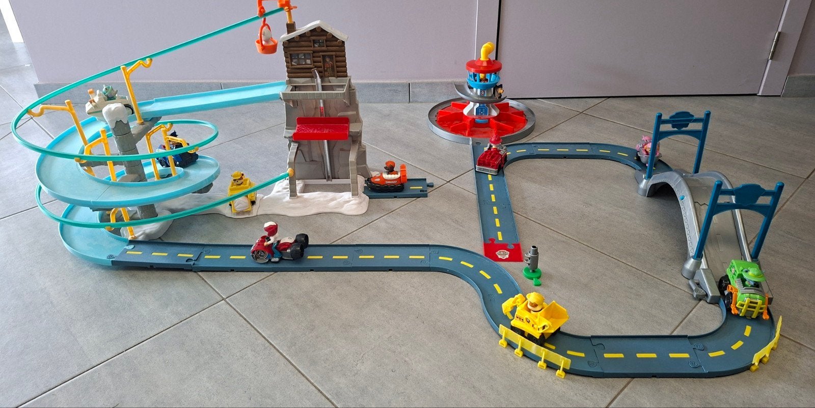 Paw patrol autobanen, Kinderen en Baby's, Zelf te bouwen, Overige aandrijving, Ophalen, Overige merken