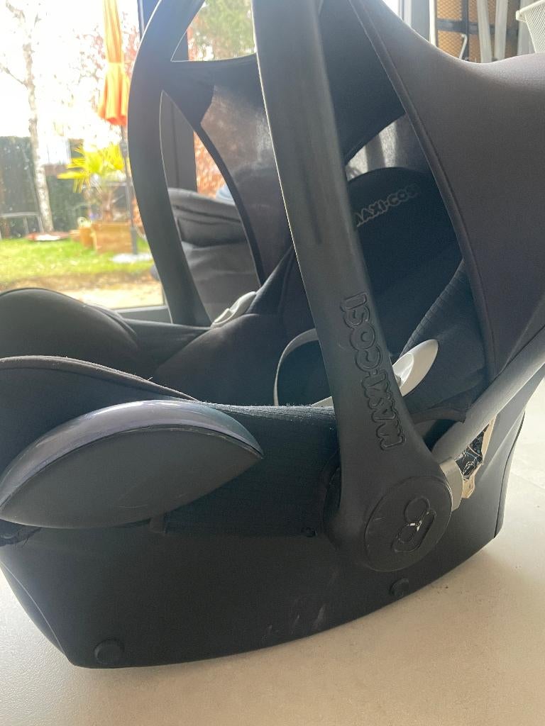 Maxi Cosi met auto bevestiging, Ophalen, Gebruikt, Overige methoden, Verstelbare rugleuning