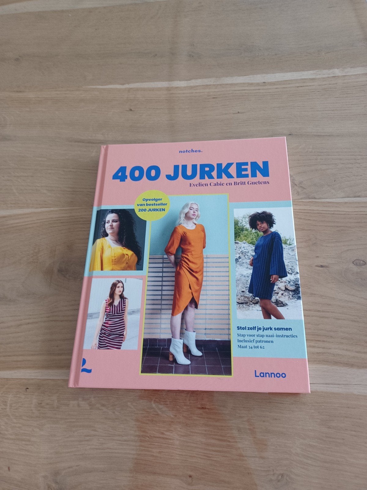 Evelien Cabie - 200 nieuwe jurken, Ophalen, Evelien Cabie; Britt Guetens