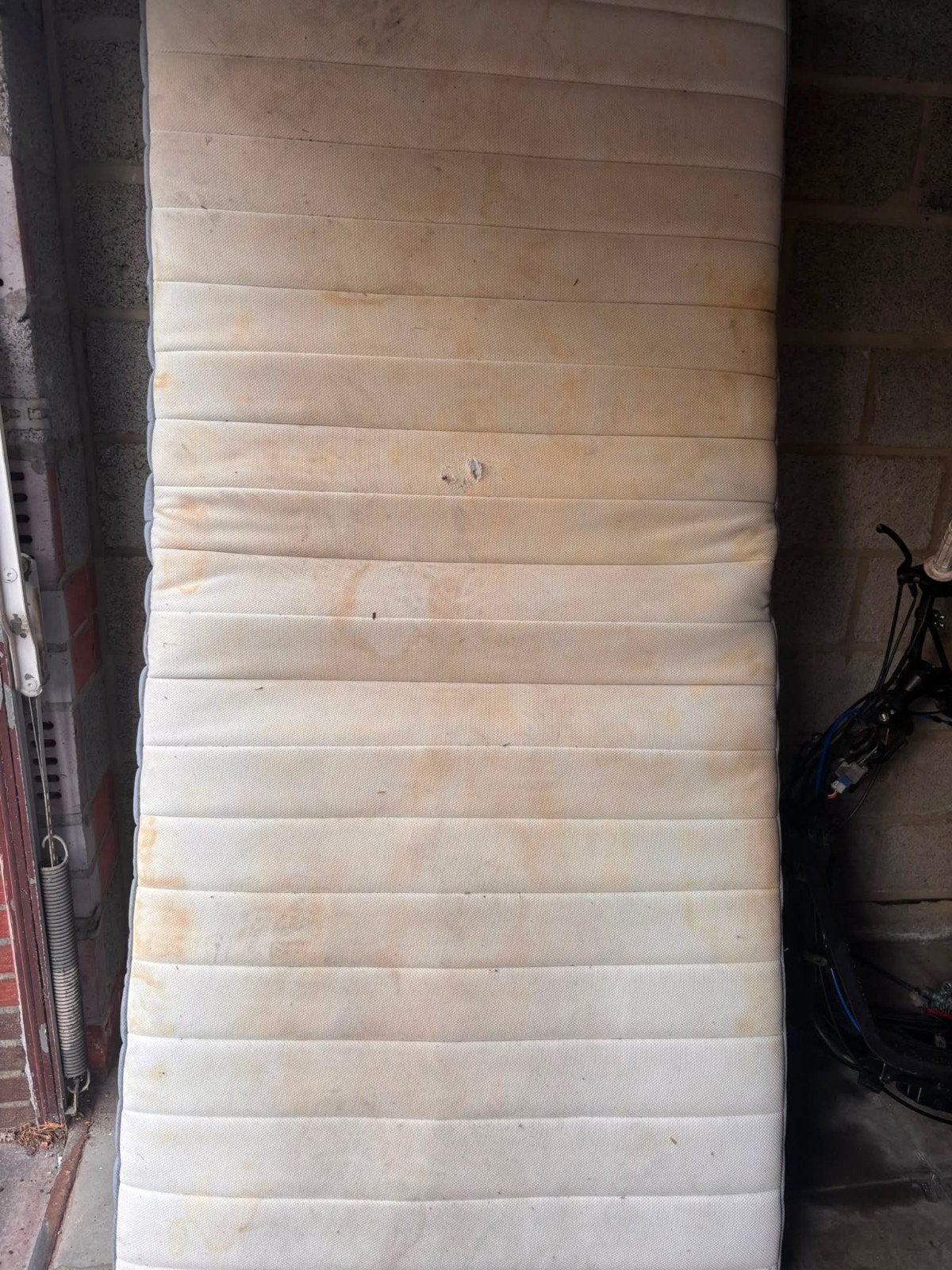 Gratis matras, Ophalen, Matras