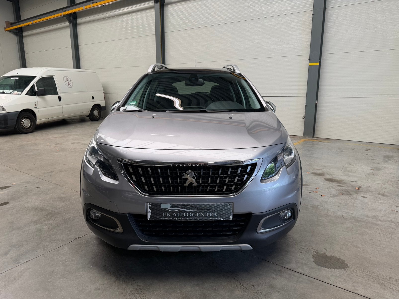 Peugeot 2008 1.5 BlueHDi Diesel — Année de construction 2019, Autos, Achat, Euro 6, Entreprise, Noir