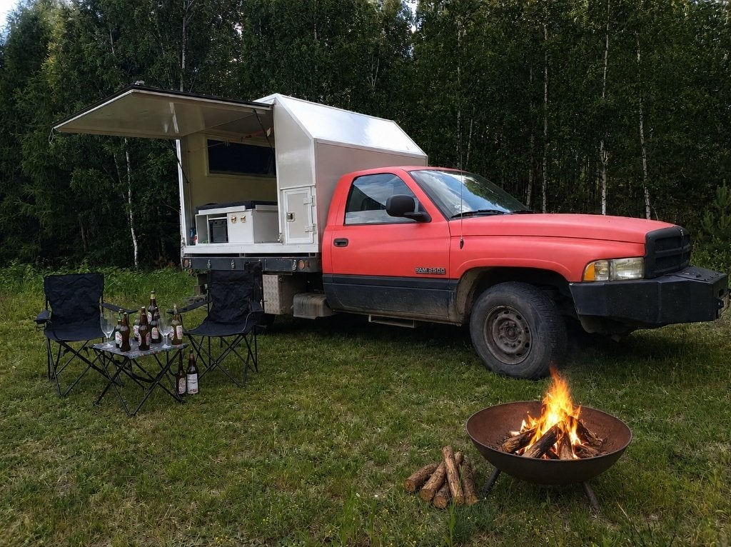 Ram 2500 cummins met afzetcamper, camper is nieuw, Automaat, Tot en met 2, Bedrijf, Diesel