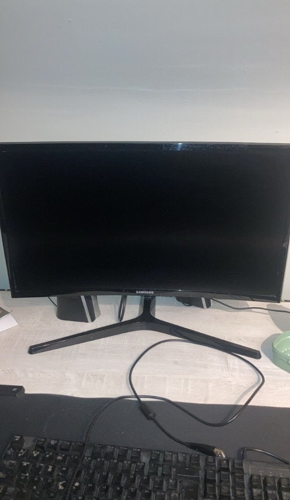 Moniteur Samsung - 24 pouces, Enlèvement, Utilisé