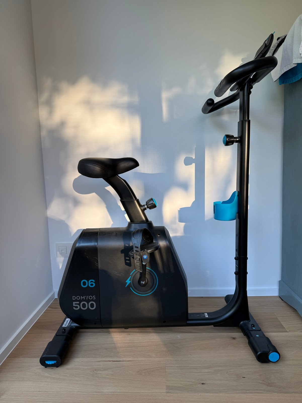 Hometrainer Domyos, Sport en Fitness, Fitnessapparatuur, Ophalen, Zo goed als nieuw, Hometrainer