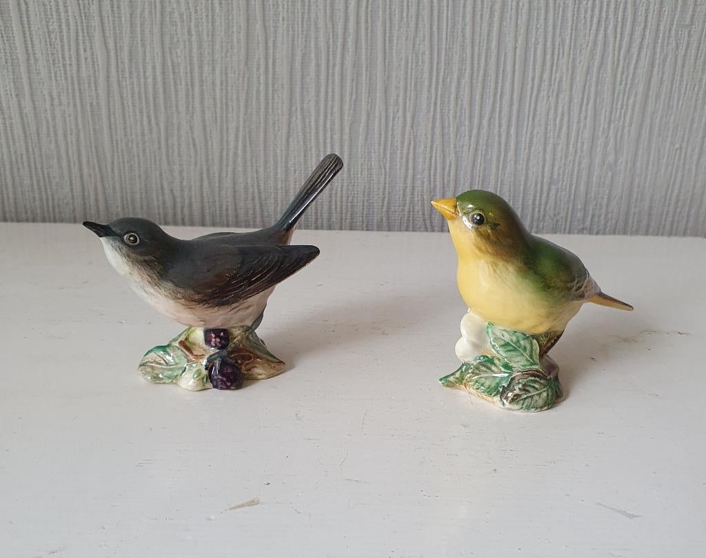 Beswick vogelbeeldjes Greenfinch en Whitetroat, Ophalen of Verzenden, Zo goed als nieuw, Dier