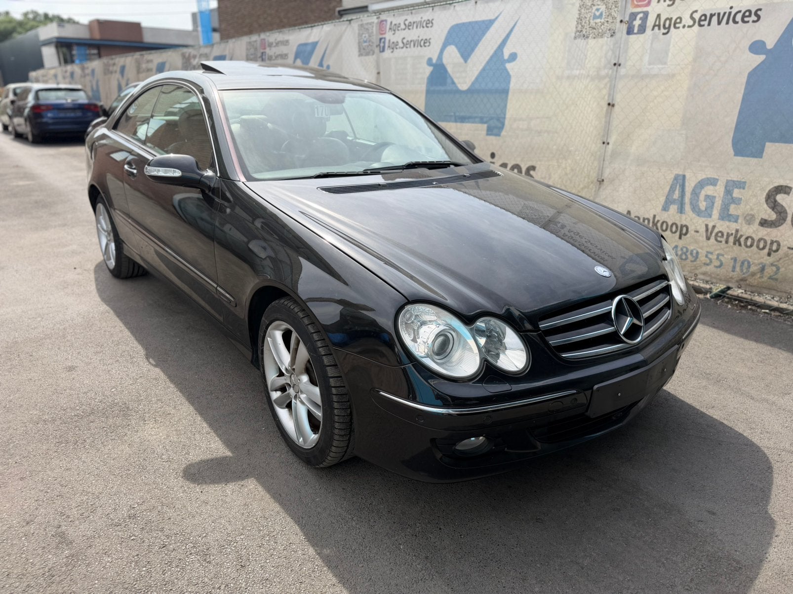 Mercedes-Benz CLK200 Compressor Avantgarde, Auto's, Automaat, https://public.car-pass.be/vhr/b8b4256b-1b57-4b33-a3e5-6b95dba07816