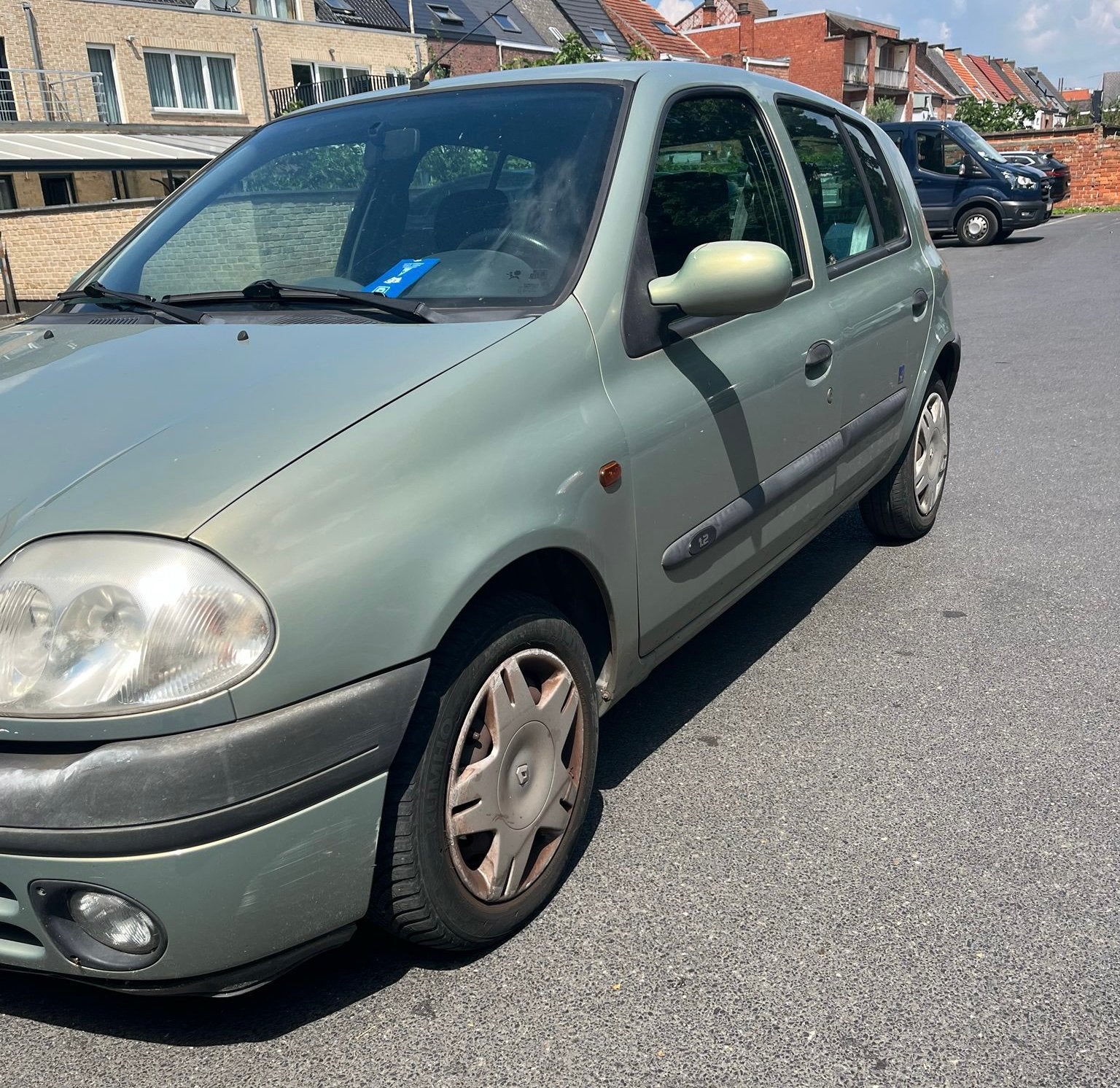 Renault Clio, Auto's, Renault, Particulier, Clio, Benzine, Stadsauto, 5 deurs, Handgeschakeld, Ophalen