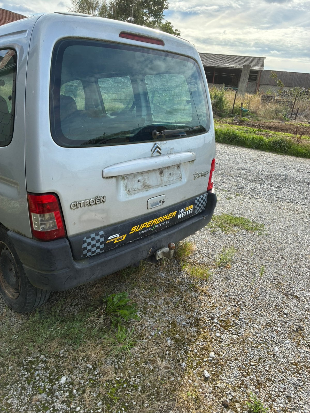 Camionette berlingo pour pieces ou a reparer, Particulier, Achat