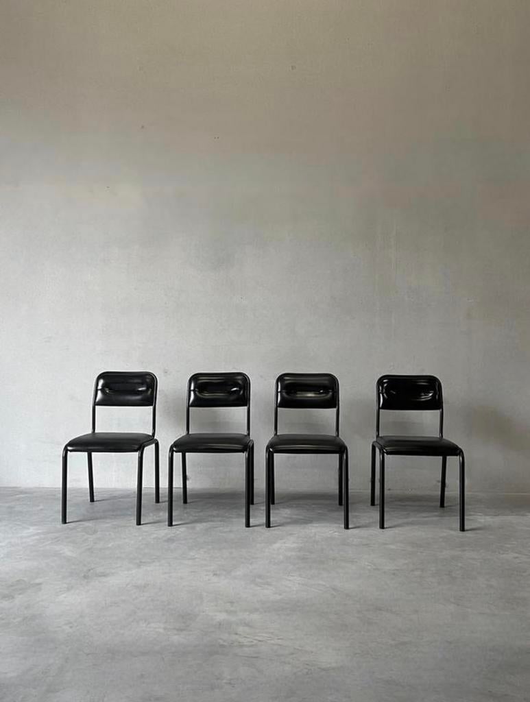 Set van 4 bauhaus buisframe stoelen, Huis en Inrichting, Ophalen, Zo goed als nieuw, Zwart