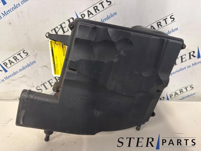 Boîtier filtre à air d'un Mercedes C-Klasse, 3 mois de garantie, Utilisé, -, -