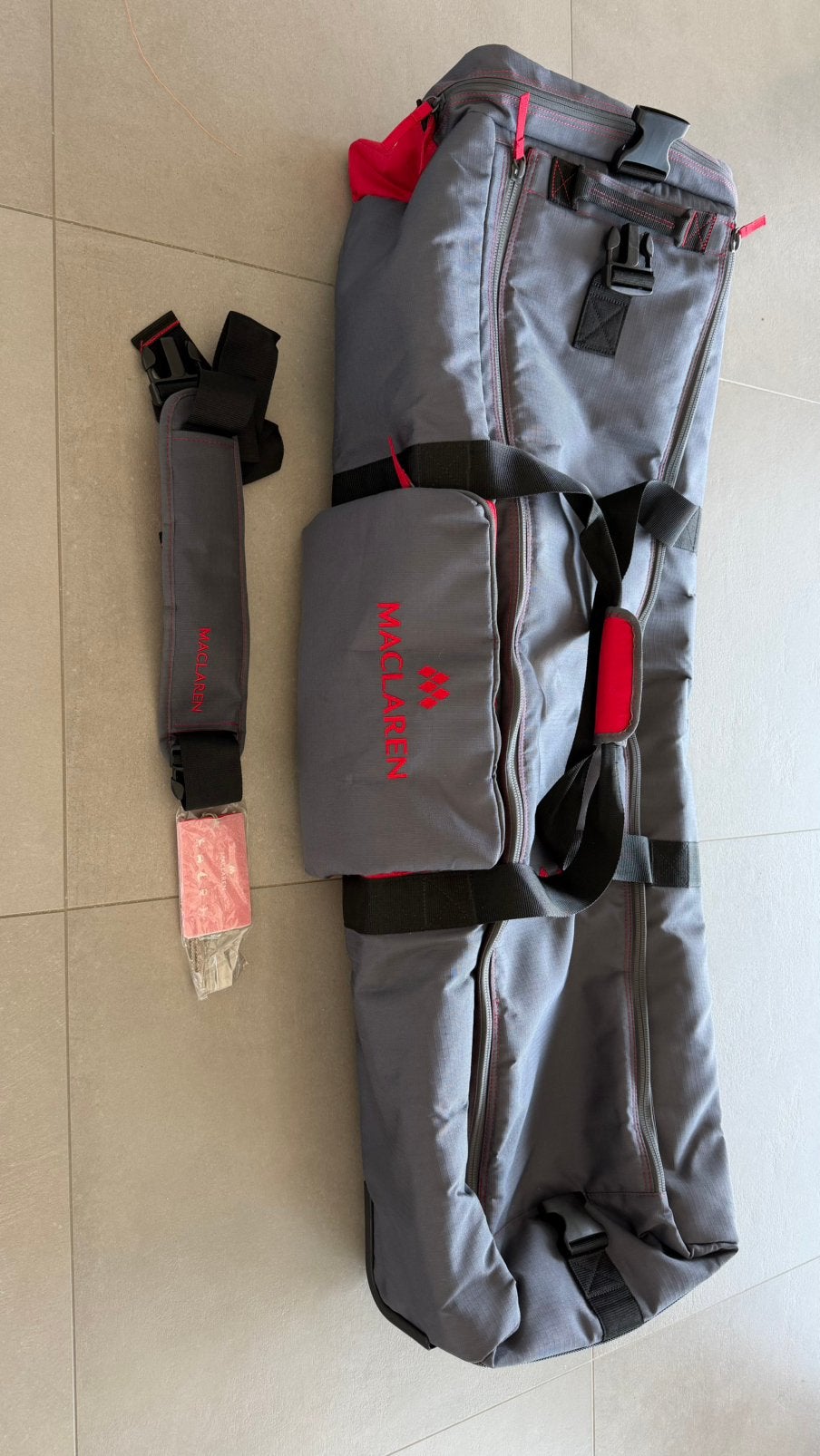 Sac de voyage Maclaren Buggy - Gris/rouge - Comme neuf, Enlèvement, Comme neuf, Maclaren