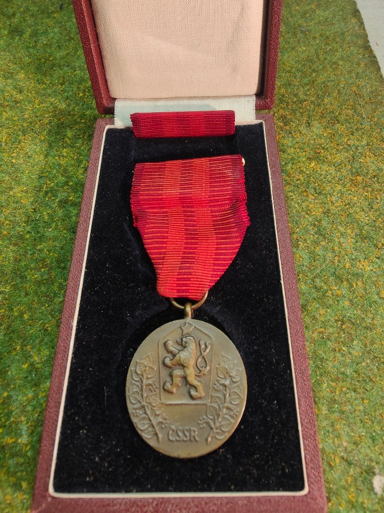 Médaille tchèque du Mérite pour la défense de la patrie, Enlèvement ou Envoi