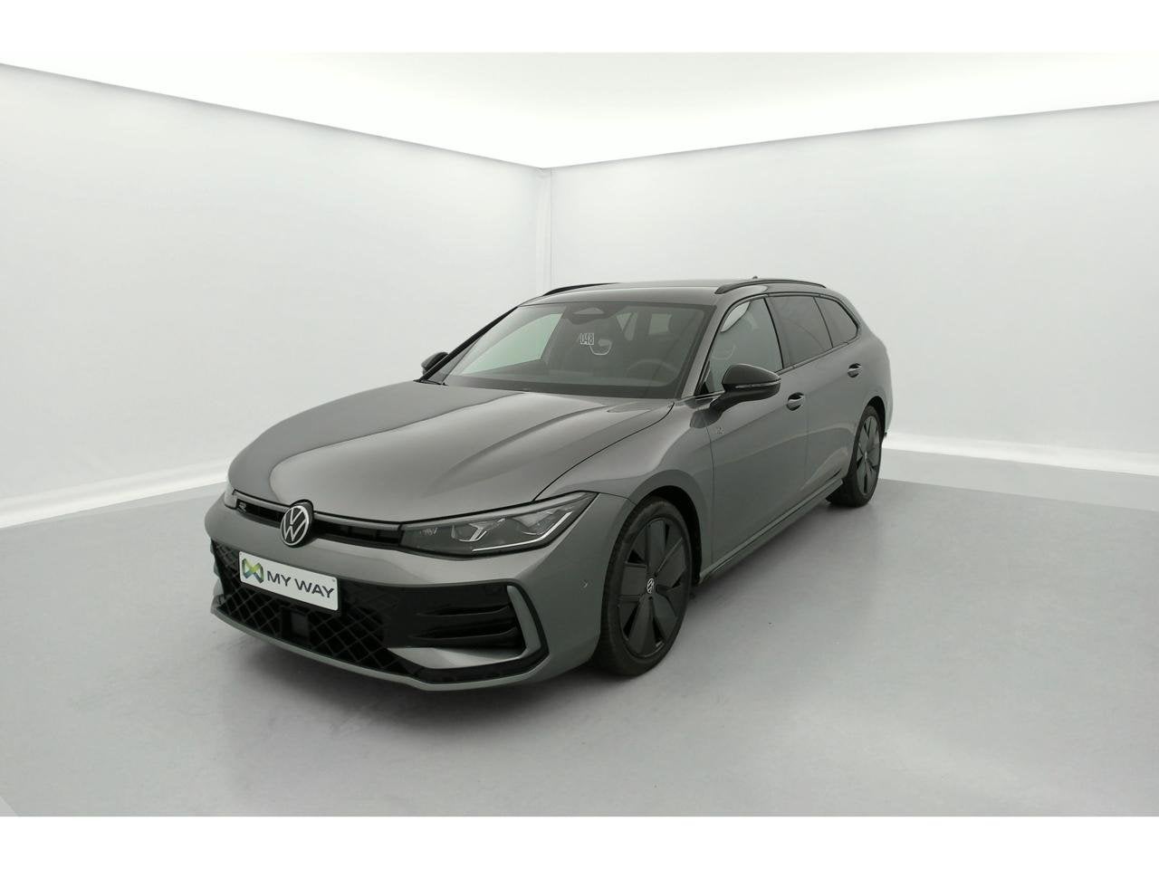 Volkswagen Passat Variant Dsl R-LINE 2.0 TDI 110KW(150CV) DS, Autos, Argent ou Gris, Achat, 135 g/km, Automatique