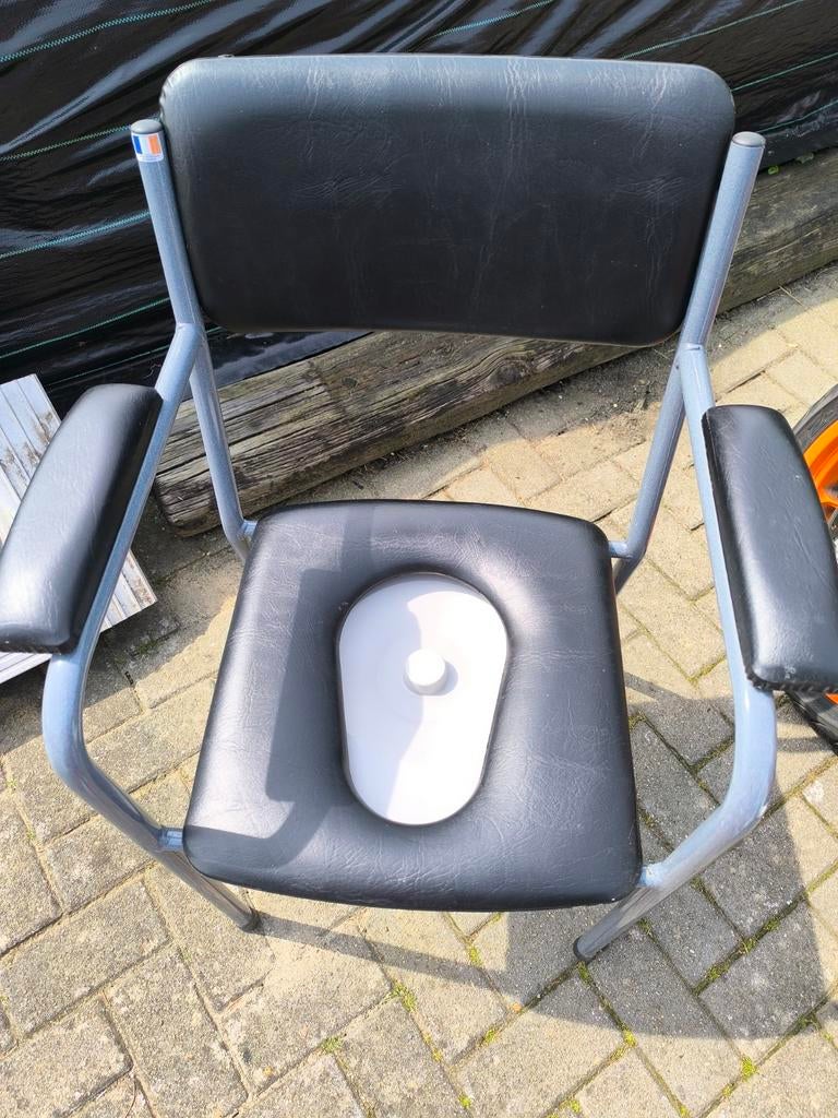 chaise de toilette, Enlèvement, Utilisé