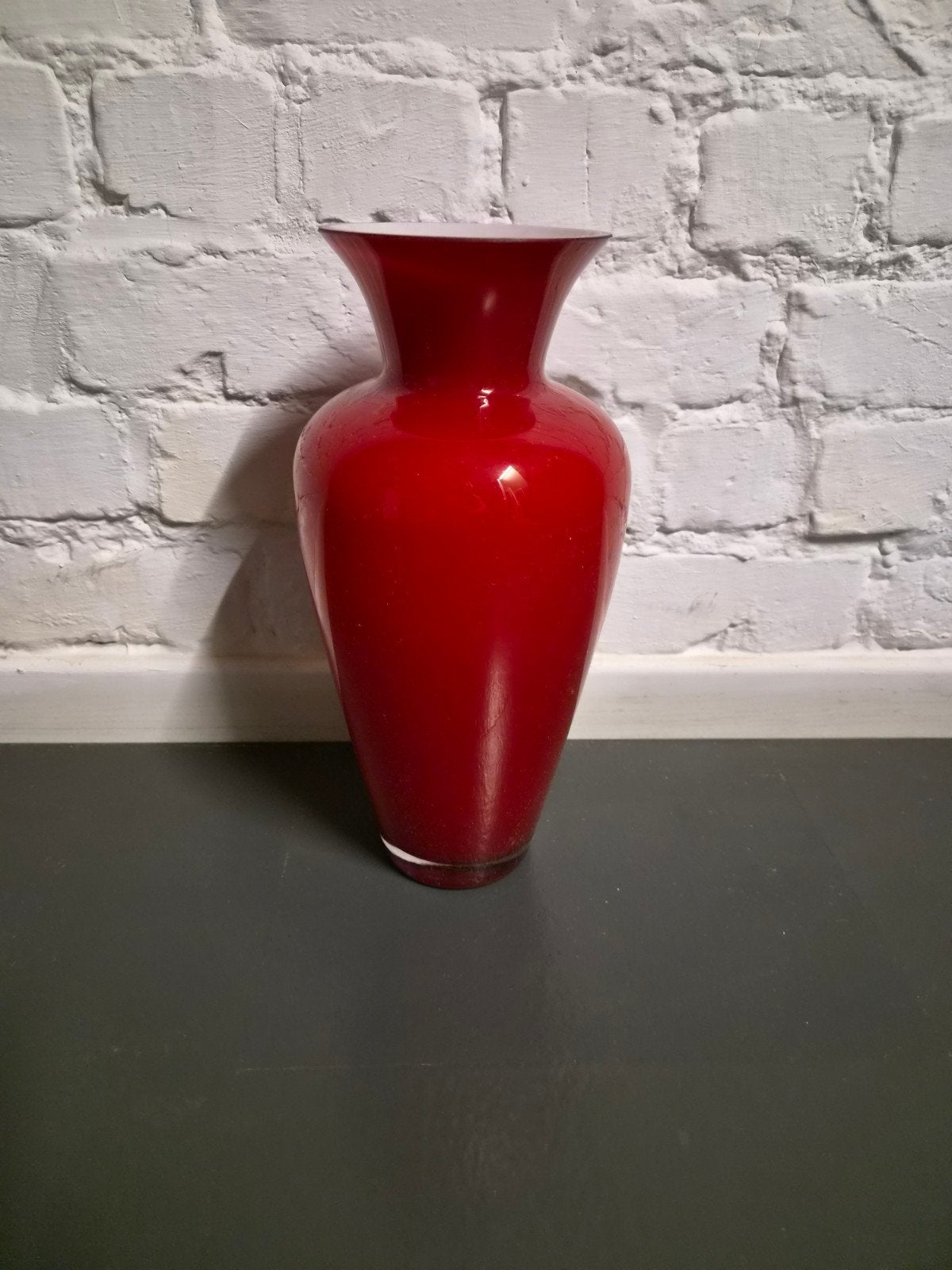 vaas rood 31 cm, Maison & Meubles, Accessoires pour la Maison | Vases, Enlèvement ou Envoi, Bleu, Verre