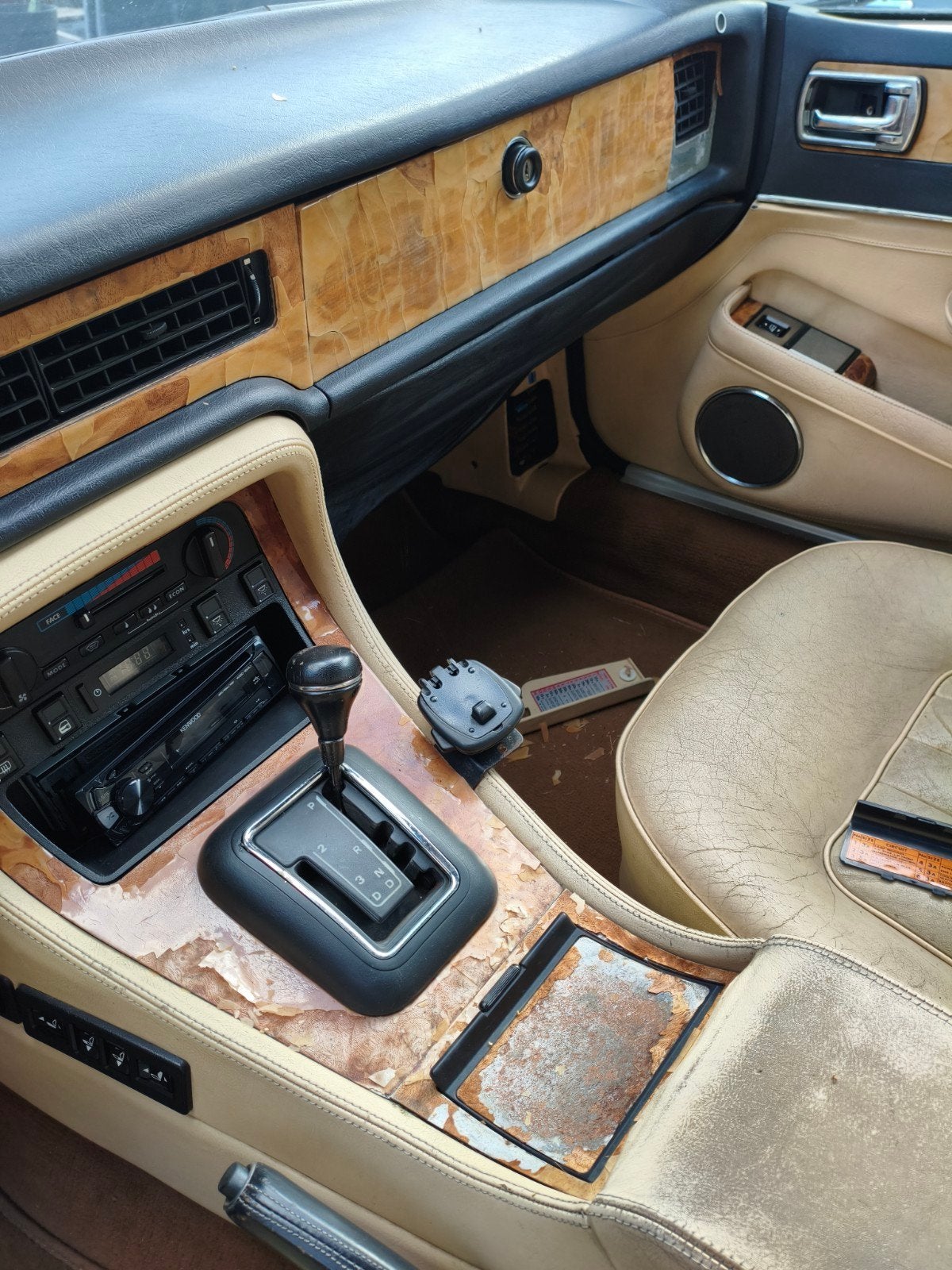 Jaguar Daimler XJ40 88/89, foto 7