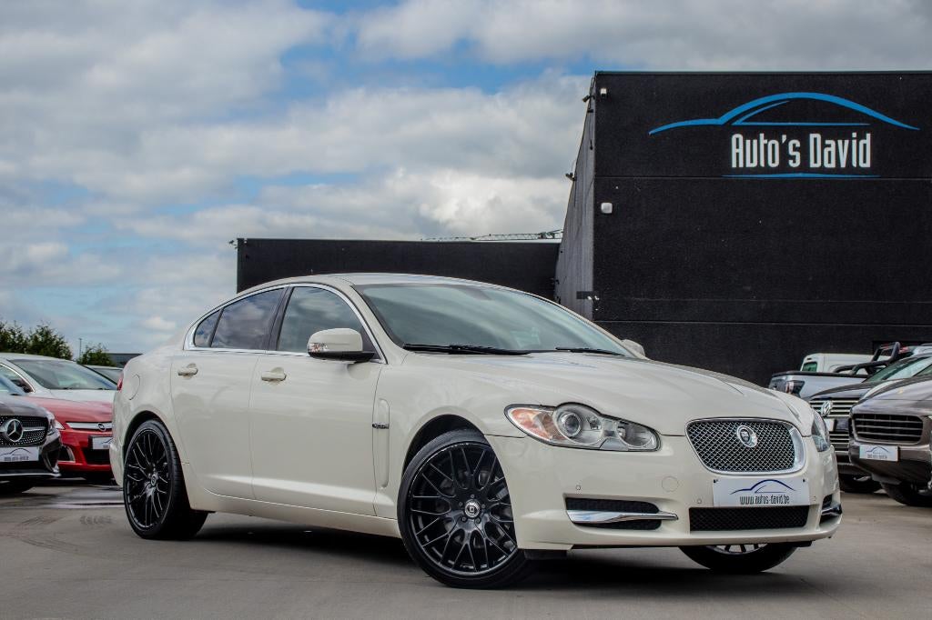 Jaguar XF 2.7 V6 auto. /CAMÉRA/CHAUFFAGE DU VOLANT, Autos, Jaguar, Entreprise, Achat, XF, ABS, Caméra de recul, Airbags, Air conditionné