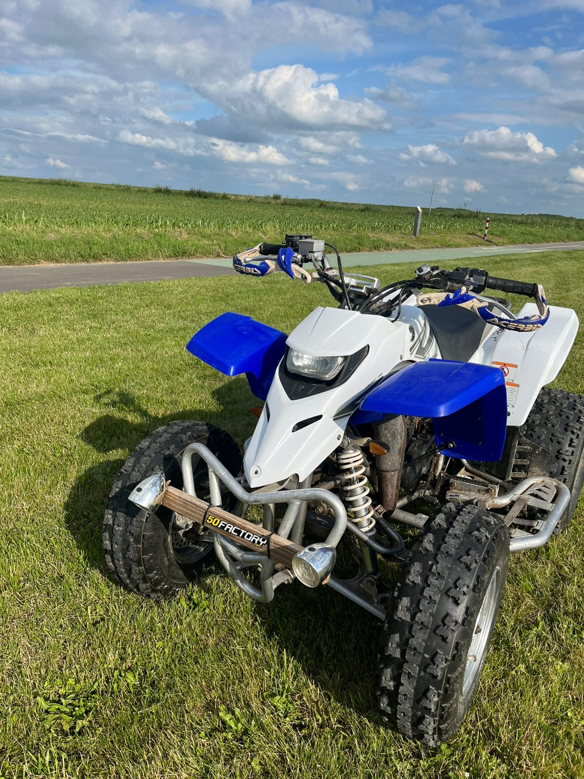 Quad Yamaha 200 blaster 2004