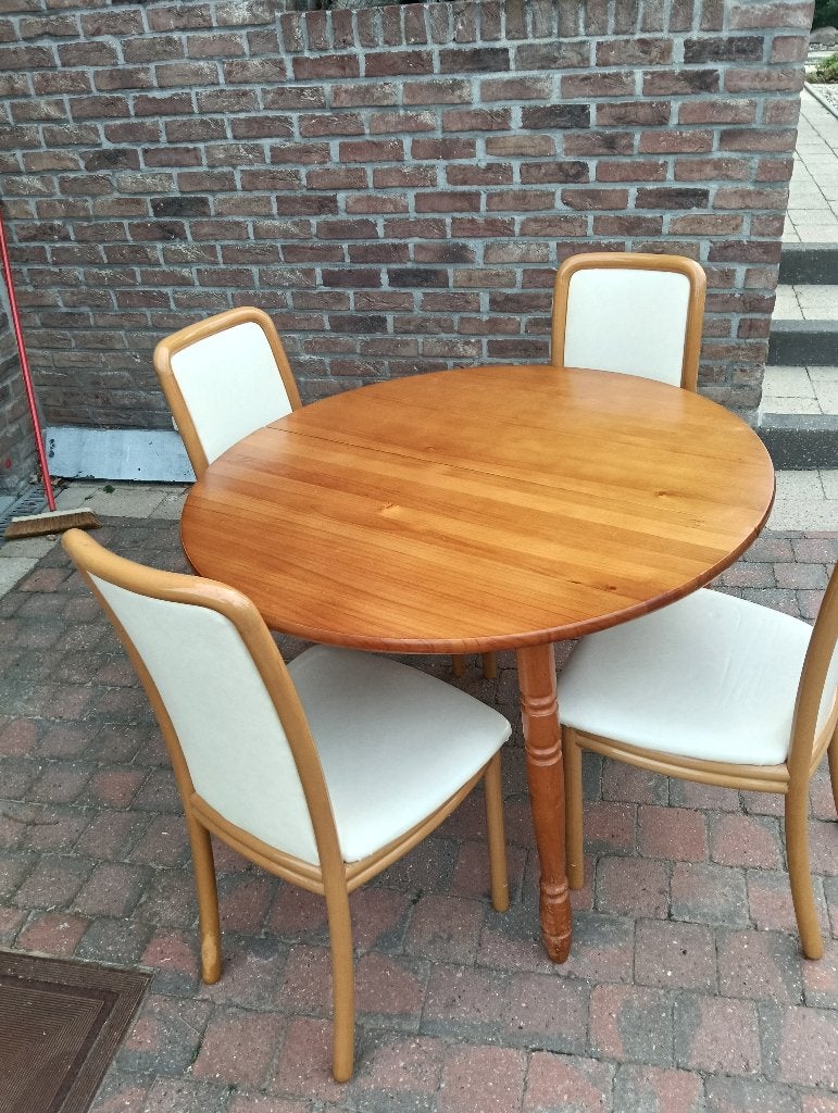 Table de cuisine ovale et ronde, Enlèvement, Utilisé, Ovale