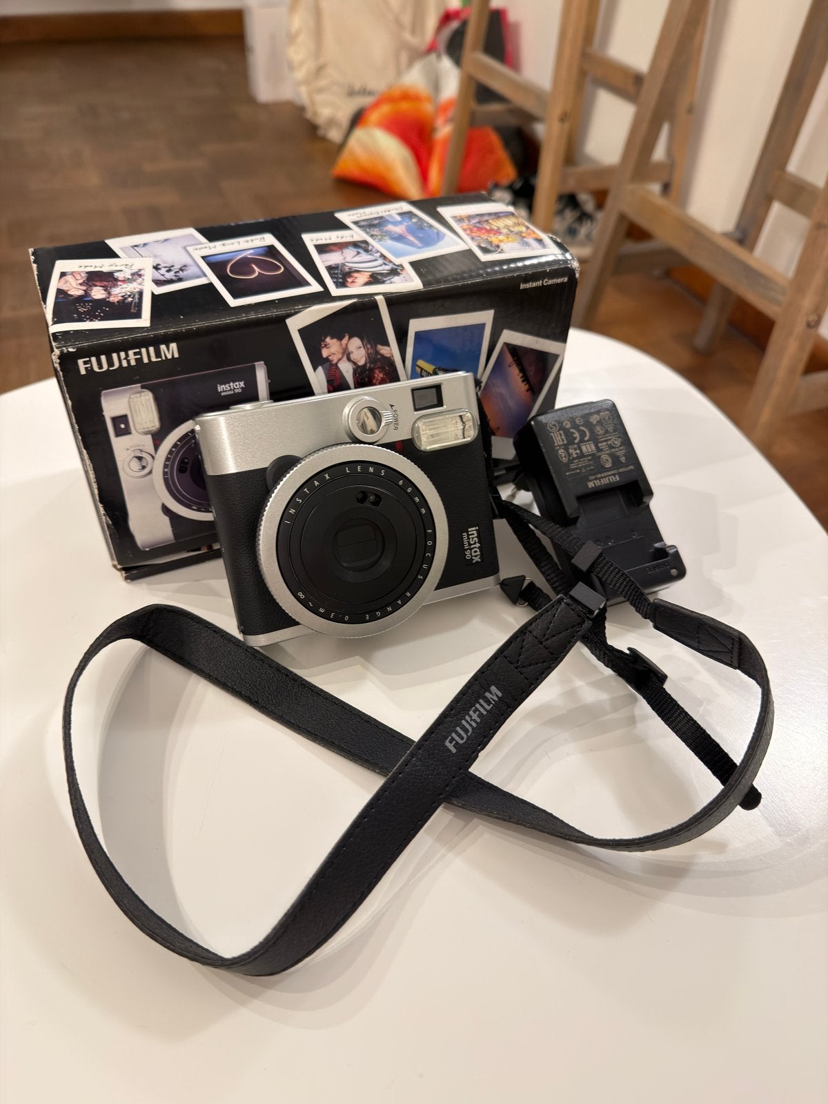 FUJIFILM Instax Mini 90 Neo Classic, Ophalen, Zo goed als nieuw