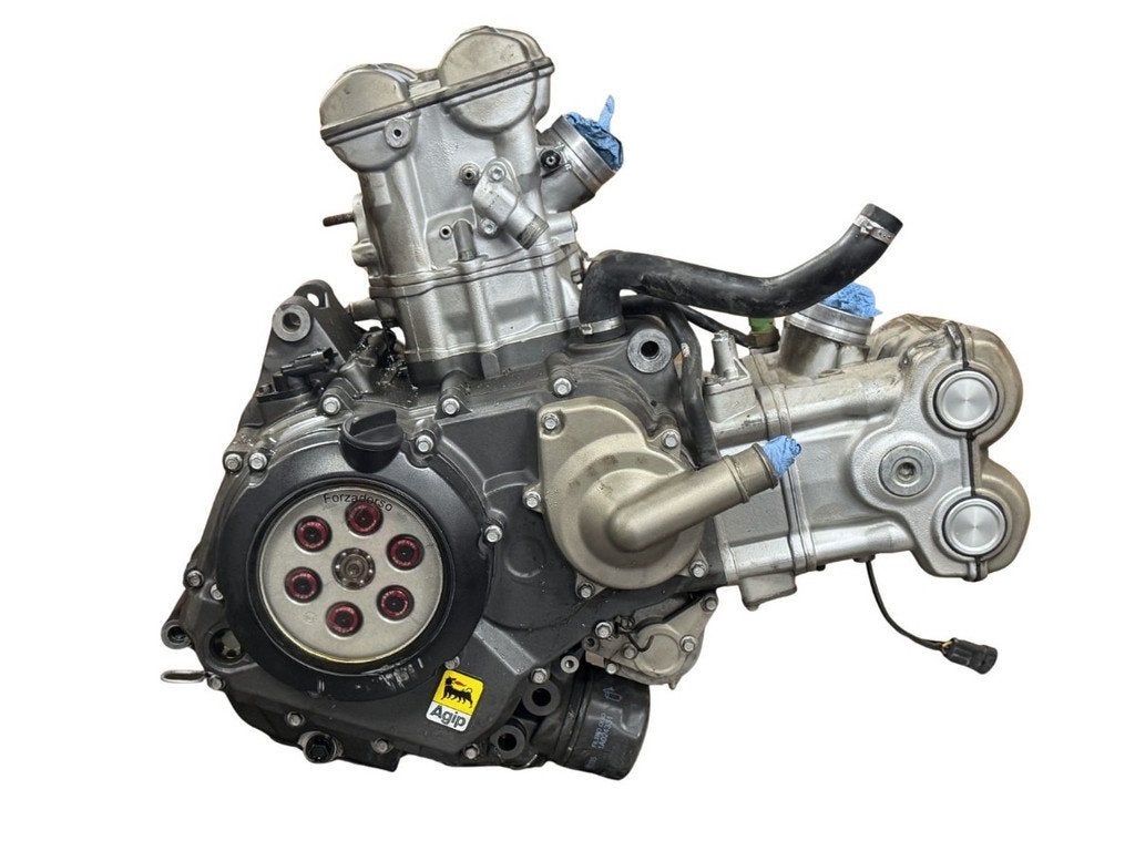 BLOC MOTEUR Dorsoduro 750 2008-2010 (SMV750) (M551M), Motos, Dhr. S. di Majo, Utilisé, Info@cama-motorparts.nl, P.J. Troelstraweg 8 8
3144 CX  MAASSLUIS, NL