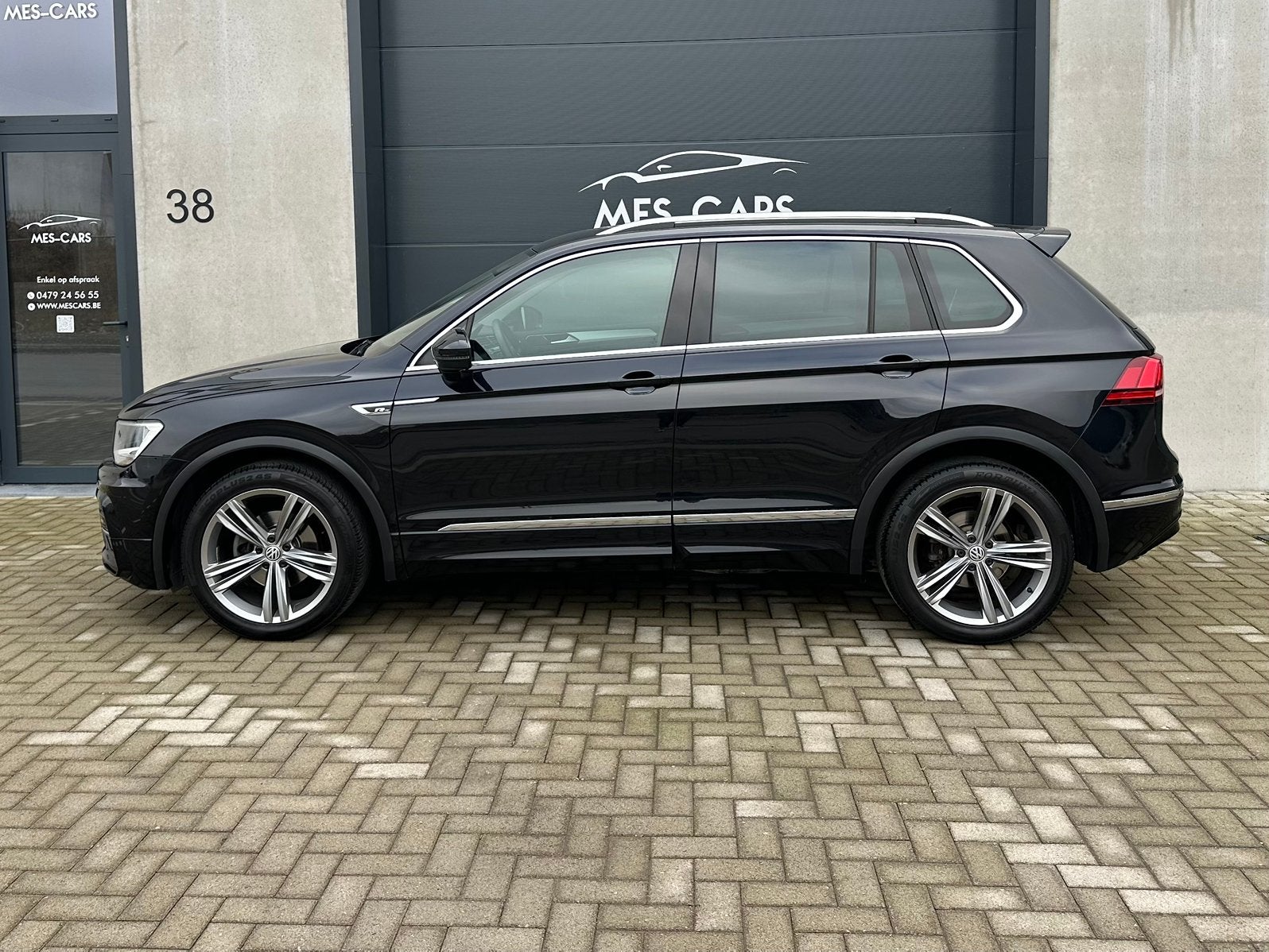 Volkswagen Tiguan Rline 1.4TSI - 125PK / Alcantara 2018, Auto's, https://public.car-pass.be/vhr/23278316-7ff3-440d-8ce0-5904e3a4a530