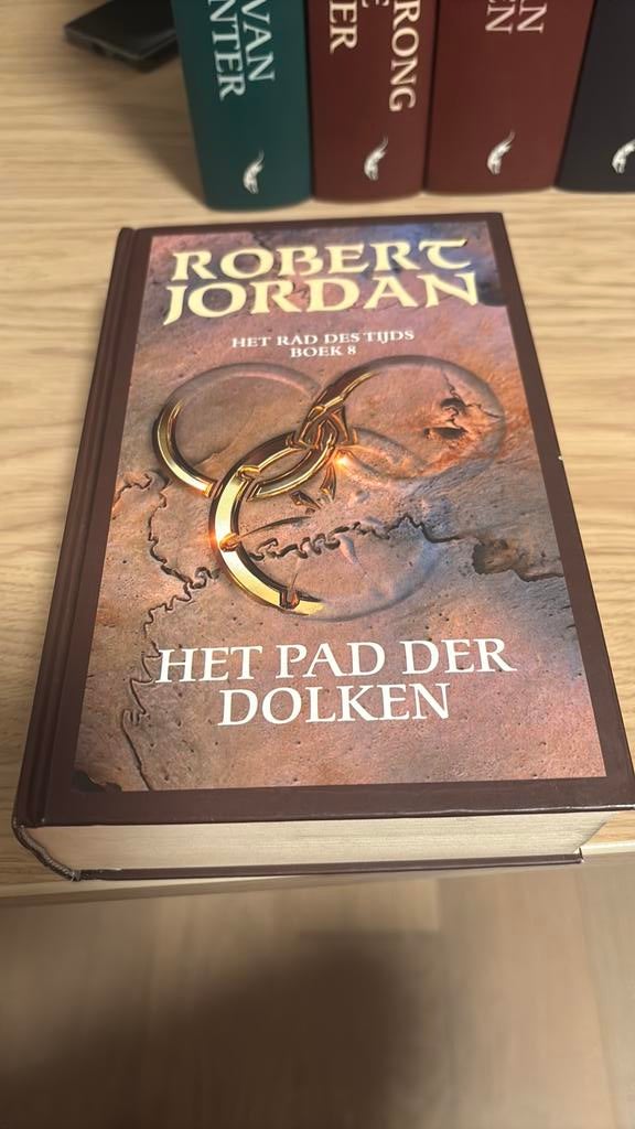 Robert Jordan - Het pad der dolken, Ophalen, Robert Jordan
